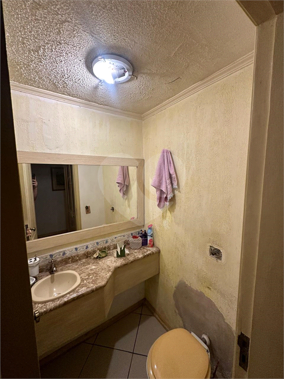 APARTAMENTO EM PINHEIROS