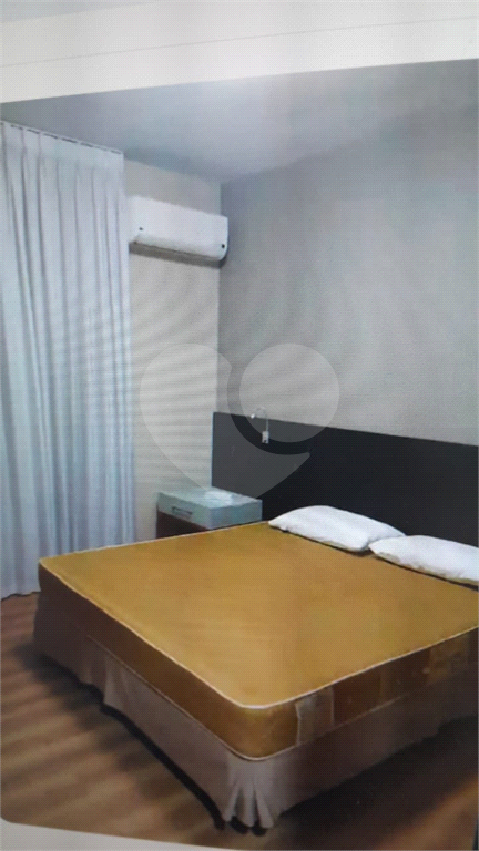 Apartamento à venda com 1 quarto, 54m² - Foto 4
