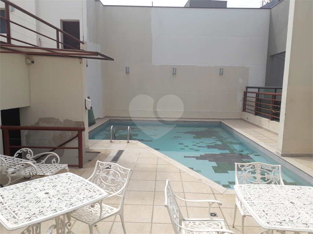 Apartamento à venda com 1 quarto, 54m² - Foto 17
