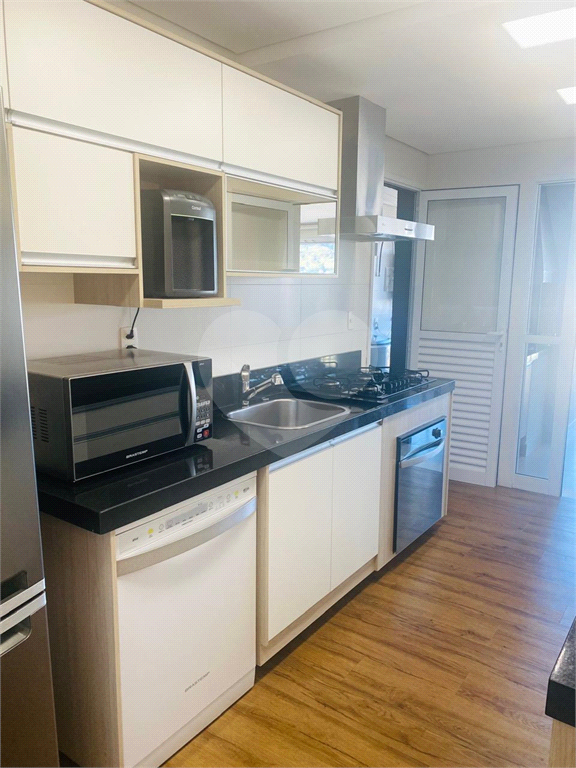 Apartamento à venda com 3 quartos, 146m² - Foto 10