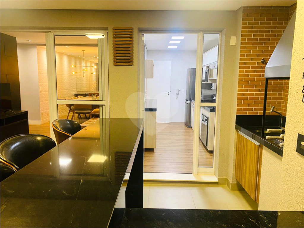 Apartamento à venda com 3 quartos, 146m² - Foto 4