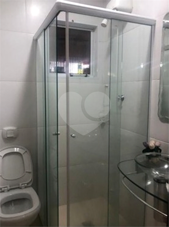 Casa para alugar com 3 quartos, 200m² - Foto 11