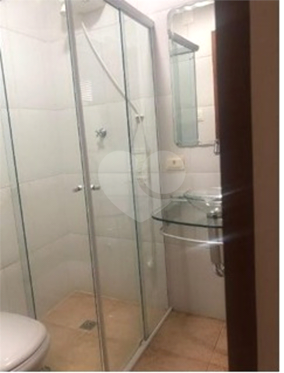 Casa para alugar com 3 quartos, 200m² - Foto 14