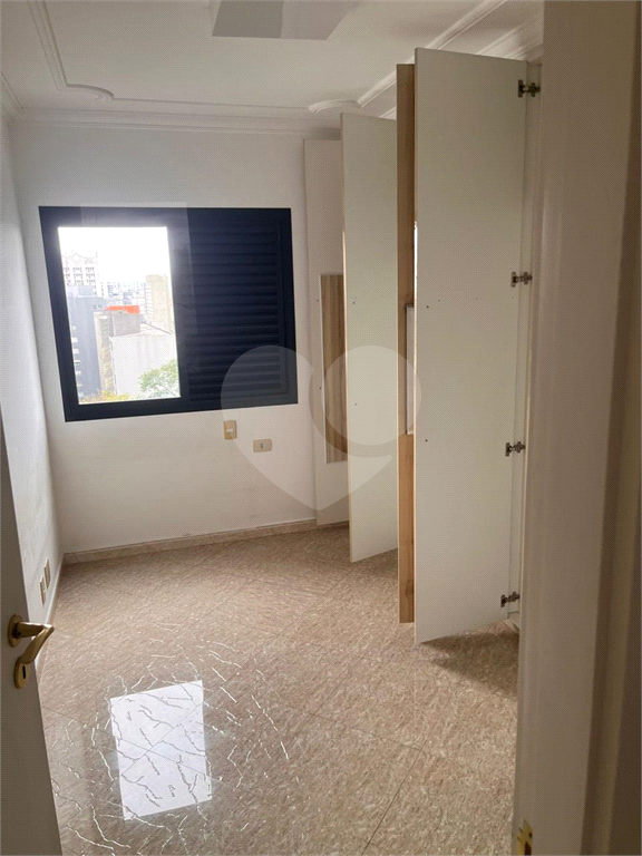 APARTAMENTO em HIGIENÓPOLIS