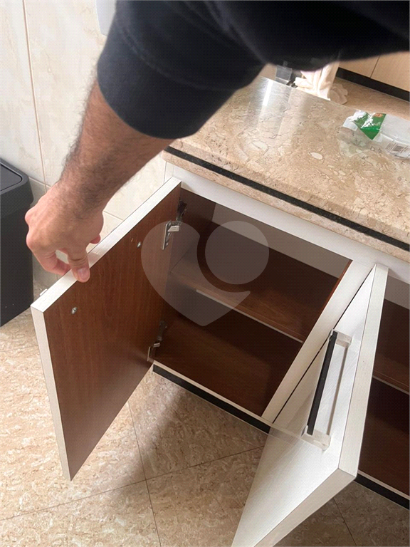 APARTAMENTO em HIGIENÓPOLIS