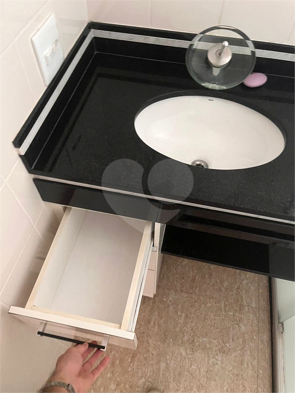 APARTAMENTO em HIGIENÓPOLIS