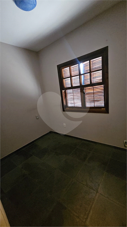 Casa à venda com 3 quartos, 115m² - Foto 2