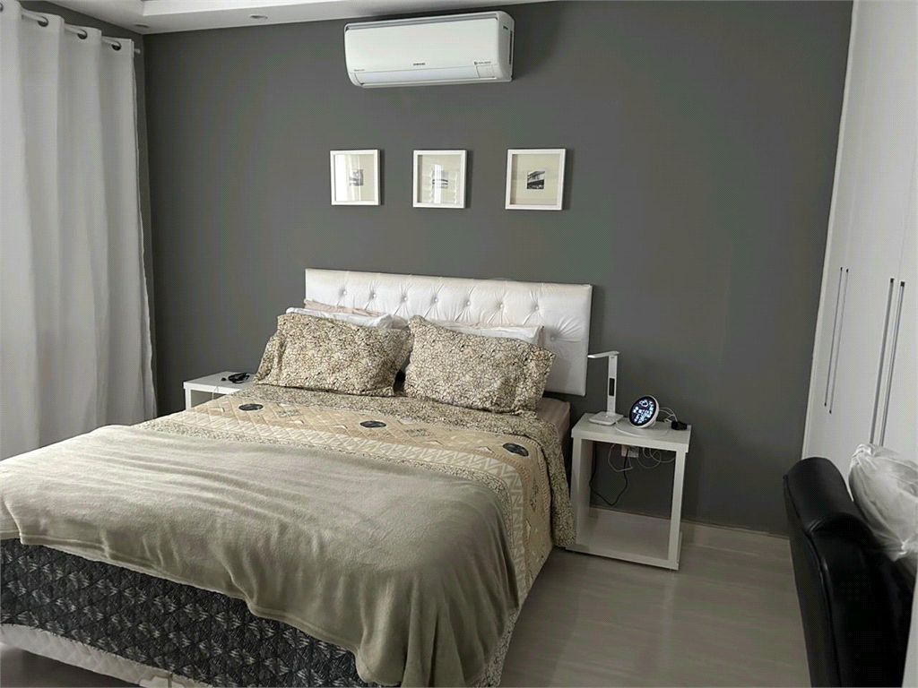 Casa de Condomínio à venda com 3 quartos, 145m² - Foto 1