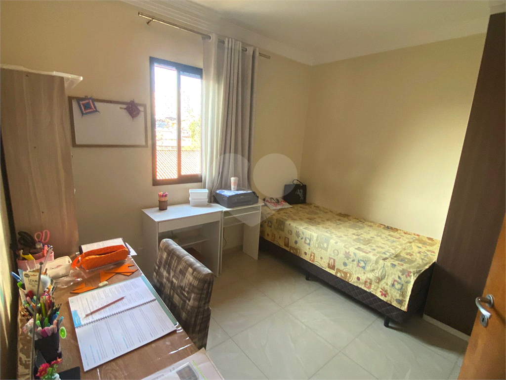 APARTAMENTO em VILA ROSÁLIA