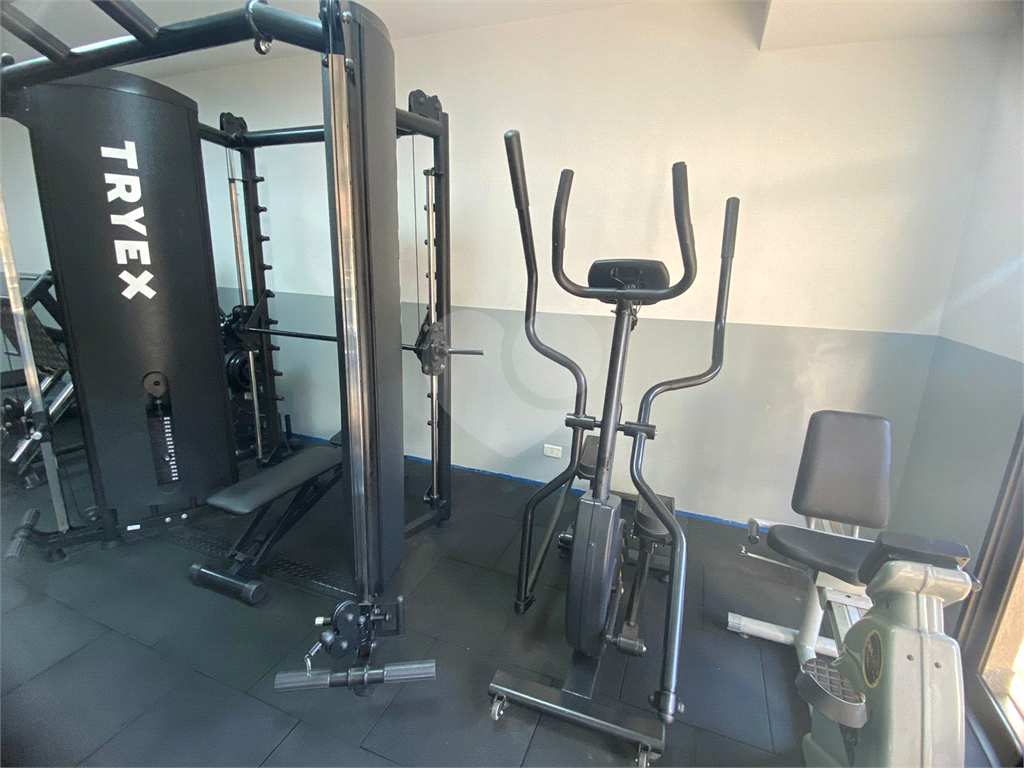 APARTAMENTO em VILA ROSÁLIA