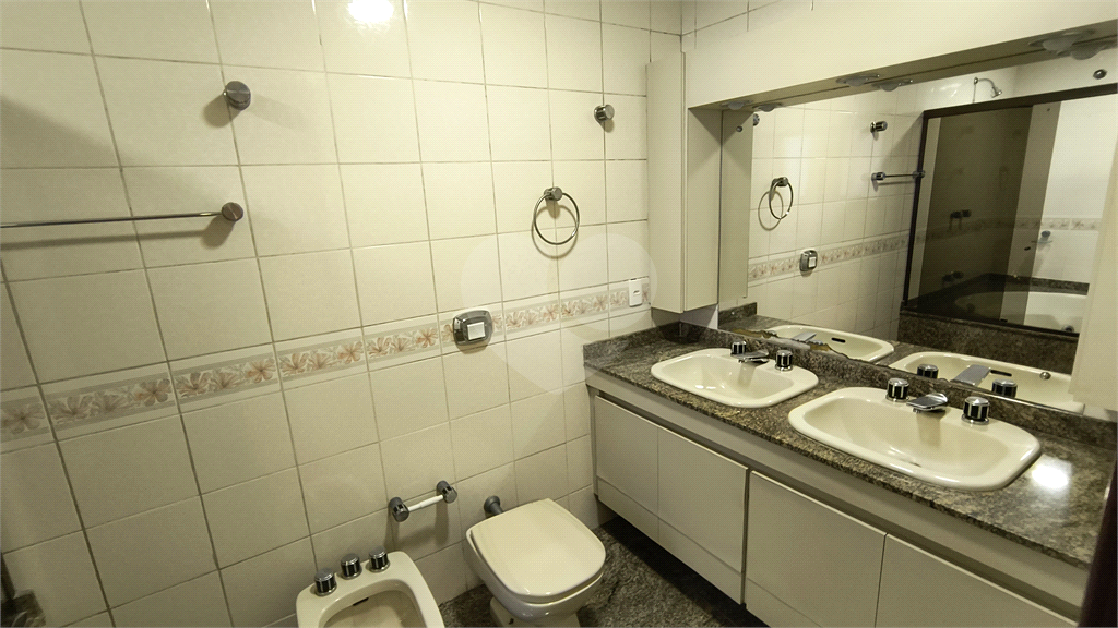 APARTAMENTO em SANTANA