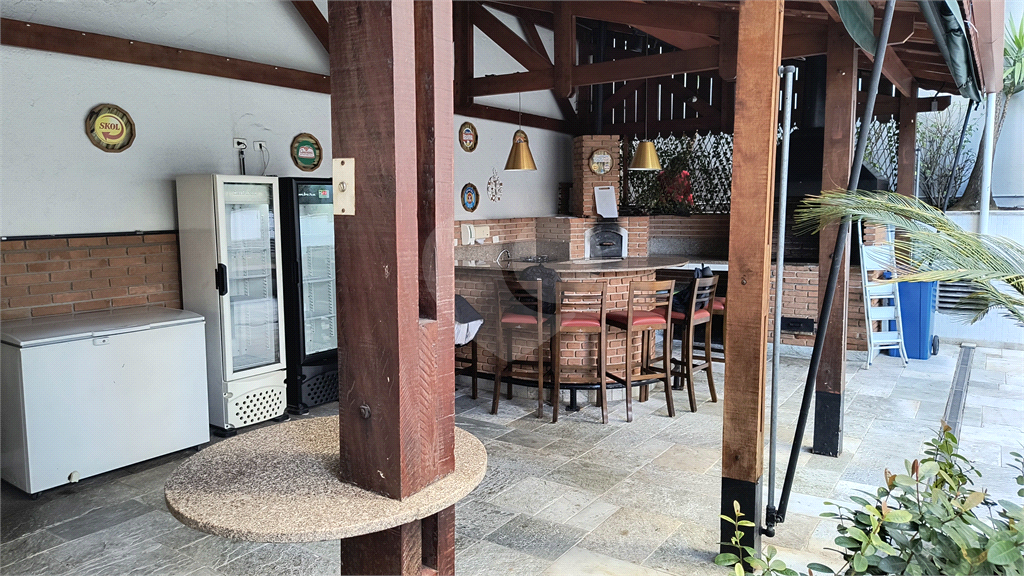 APARTAMENTO em SANTANA