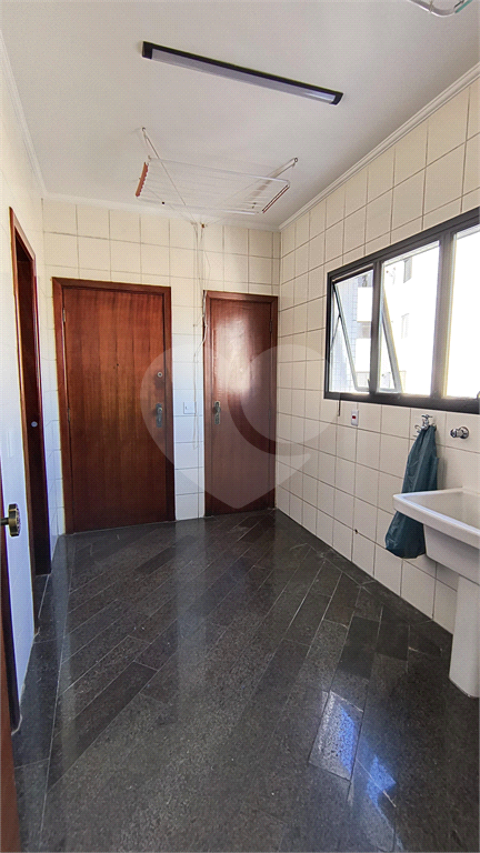 APARTAMENTO em SANTANA
