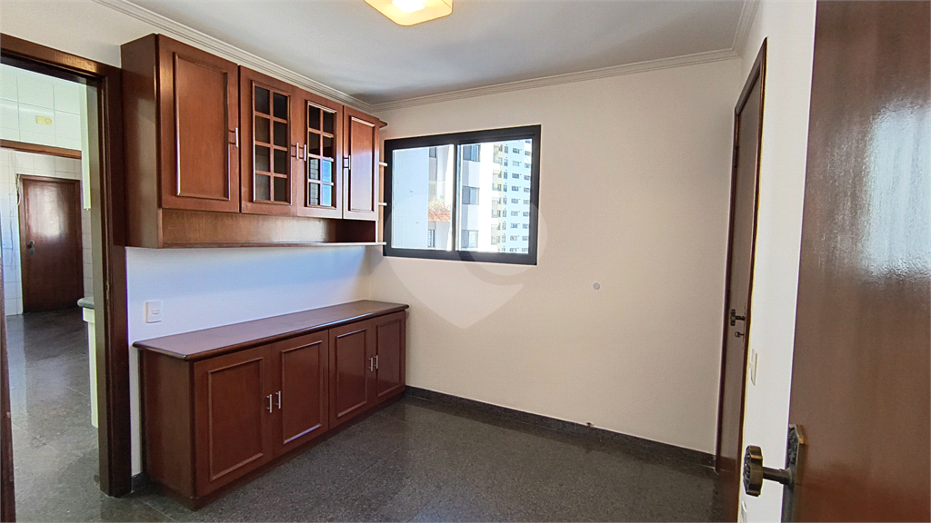 APARTAMENTO em SANTANA