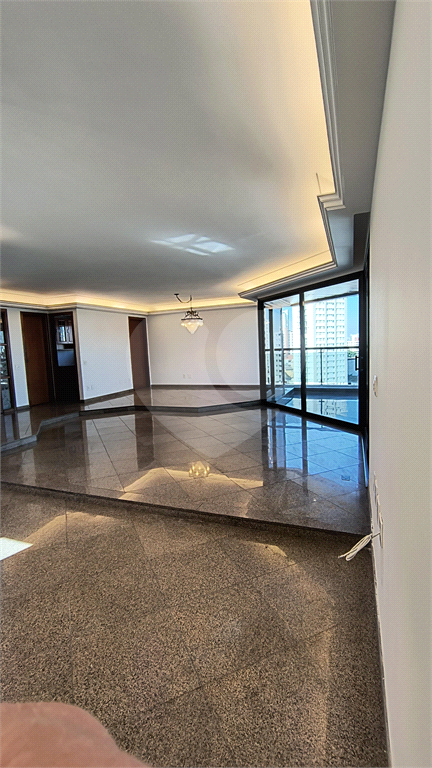 APARTAMENTO em SANTANA