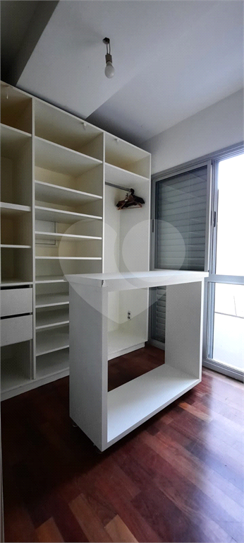 Vila Madalena - 1 Suíte com Closet Amplo