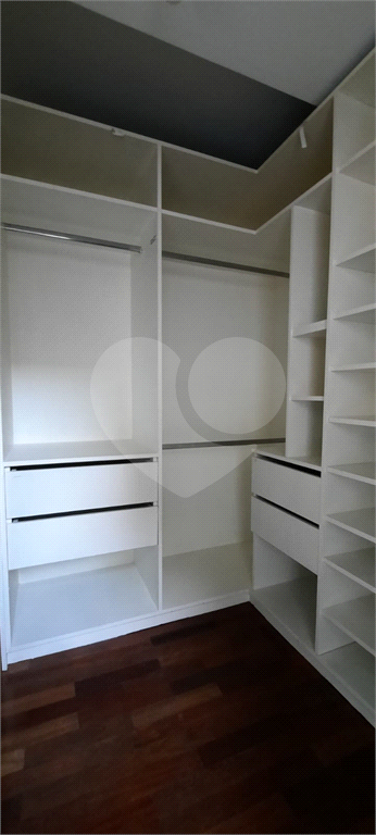 Vila Madalena - 1 Suíte com Closet Amplo