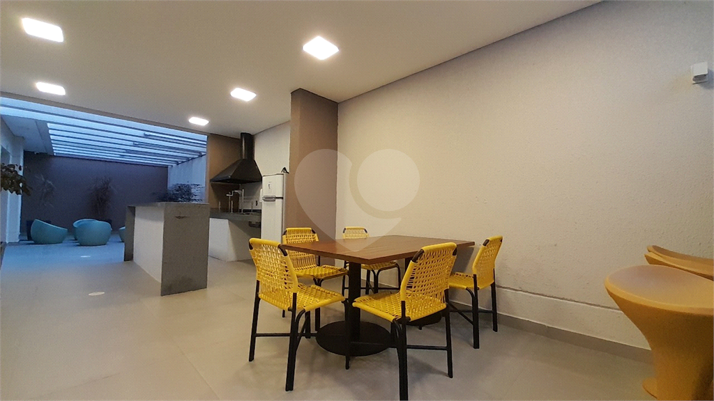 Apartamento totalmente reformado  para locação no Tucuruvi