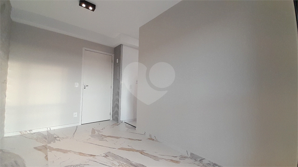 Apartamento totalmente reformado  para locação no Tucuruvi