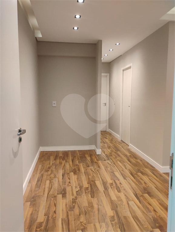 Apartamento à venda com 2 quartos, 58m² - Foto 5
