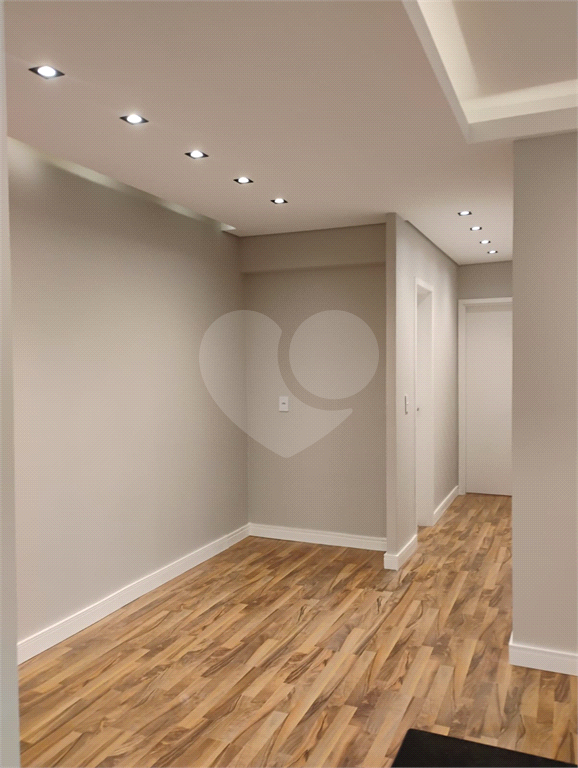 Apartamento à venda com 2 quartos, 58m² - Foto 9
