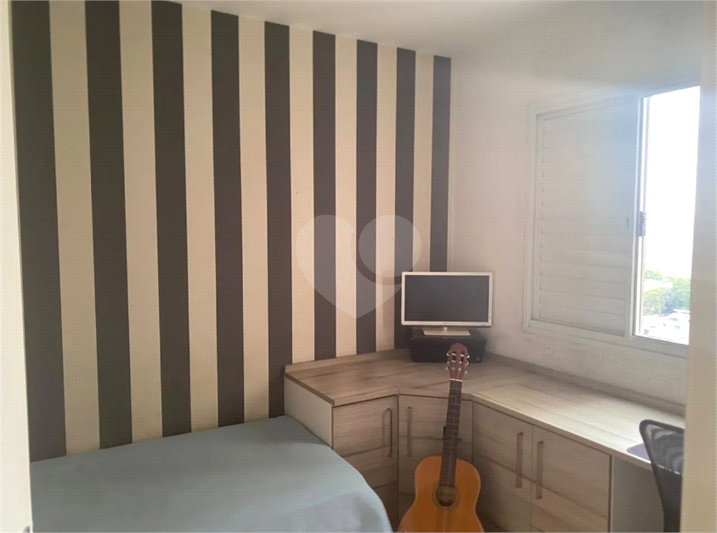 Apartamento Lindo com Móveis Planejados – Pronto para Morar!

