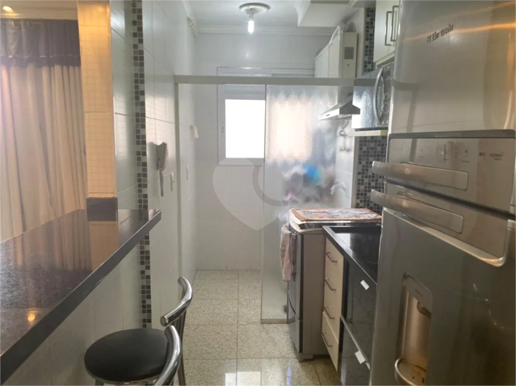 Apartamento Lindo com Móveis Planejados – Pronto para Morar!
