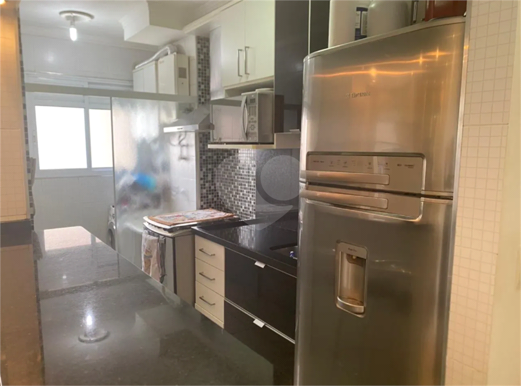 Apartamento Lindo com Móveis Planejados – Pronto para Morar!
