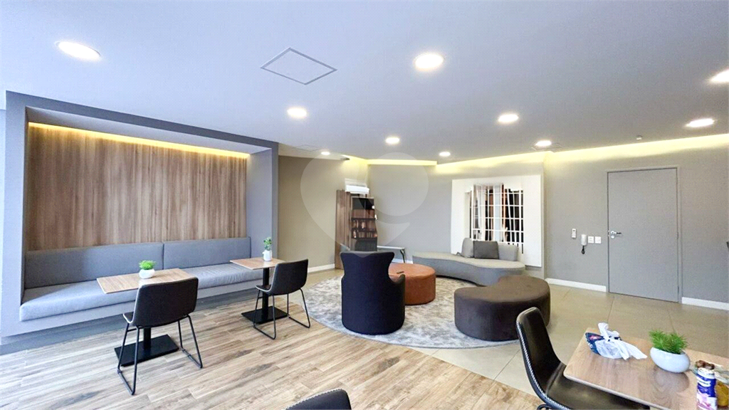 APARTAMENTO em SANTANA