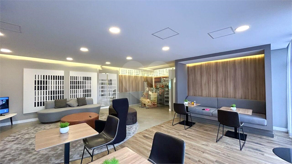 APARTAMENTO em SANTANA
