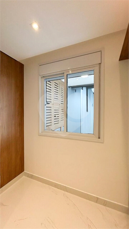 APARTAMENTO em SANTANA