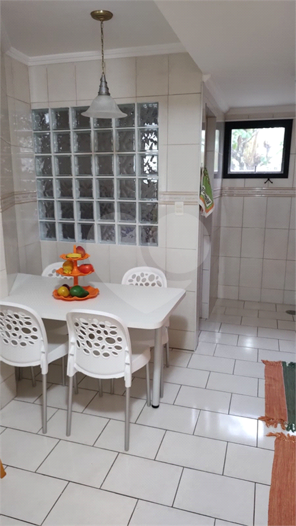 Apartamento à venda com 3 quartos, 141m² - Foto 17