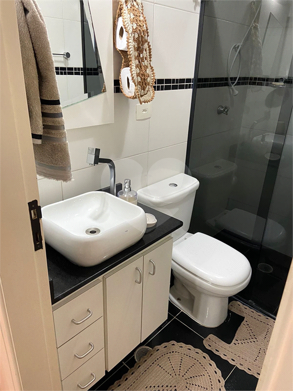 Apartamento a venda na Rua Voluntários da Pátria com Avenida Engenheiro Caetano Alvares
