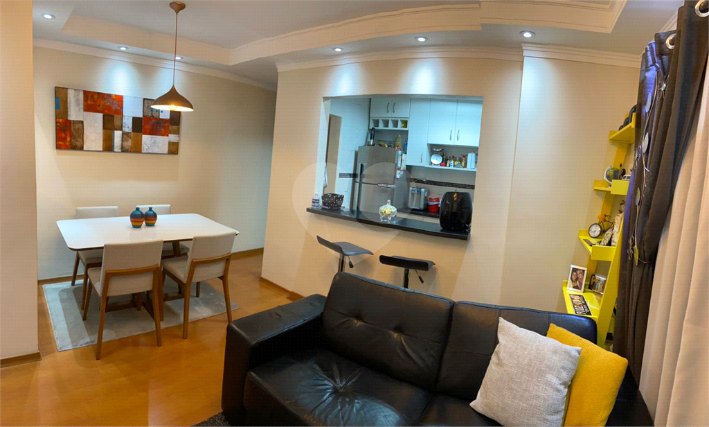 Apartamento a venda na Rua Voluntários da Pátria com Avenida Engenheiro Caetano Alvares