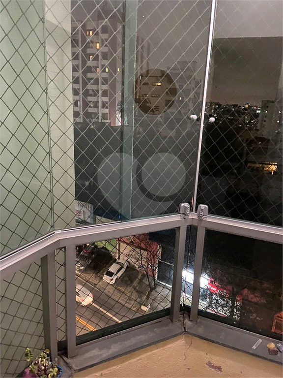 Apartamento a venda na Rua Voluntários da Pátria com Avenida Engenheiro Caetano Alvares