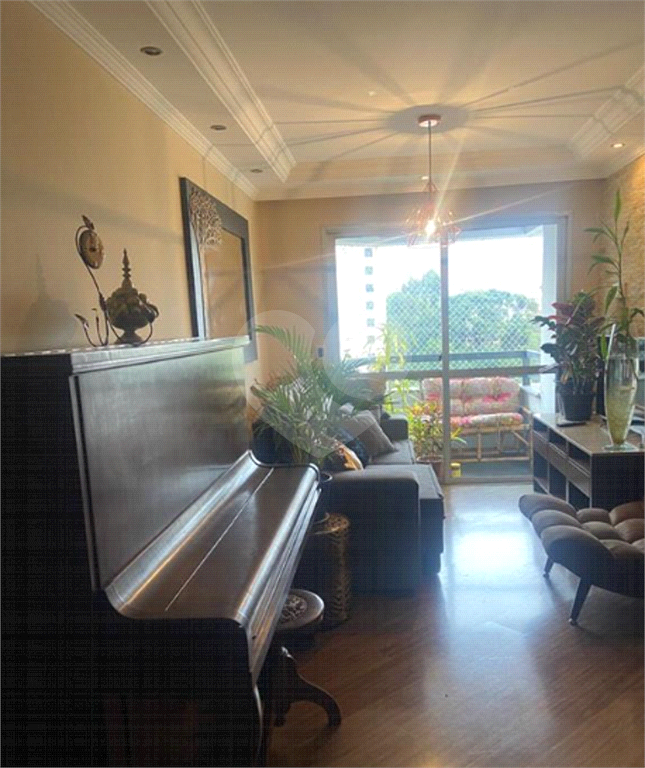 APARTAMENTO em SANTANA