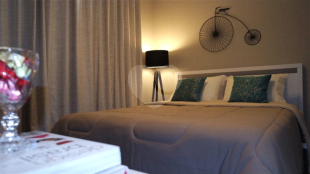Apartamento com 25 m² à venda - Bela Vista