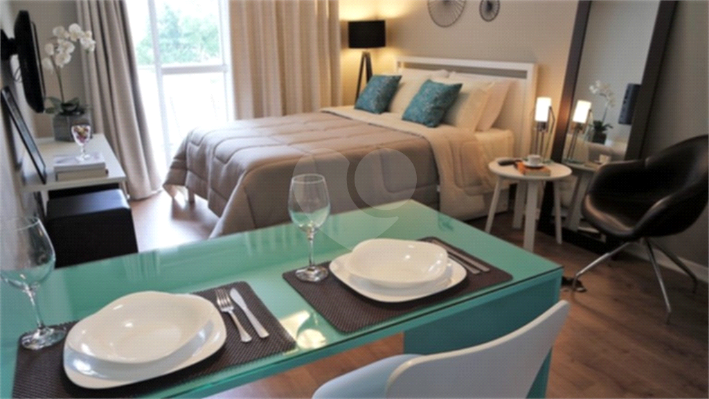 Apartamento com 25 m² à venda - Bela Vista