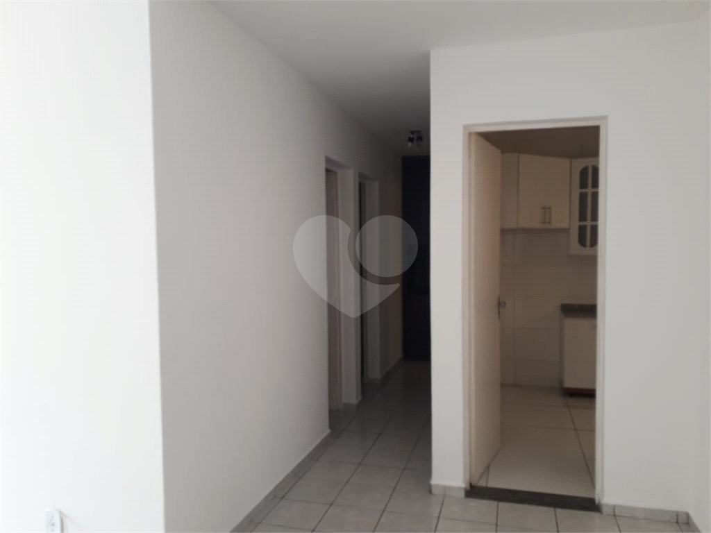 Apartamento à venda e aluguel com 2 quartos, 65m² - Foto 5