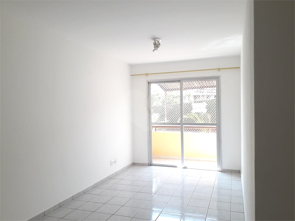 Apartamento à venda e aluguel com 2 quartos, 65m² - Foto 6