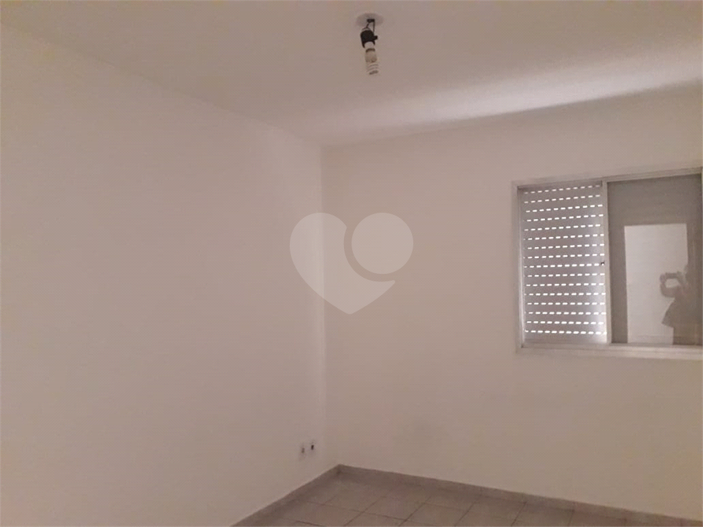 Apartamento à venda e aluguel com 2 quartos, 65m² - Foto 9
