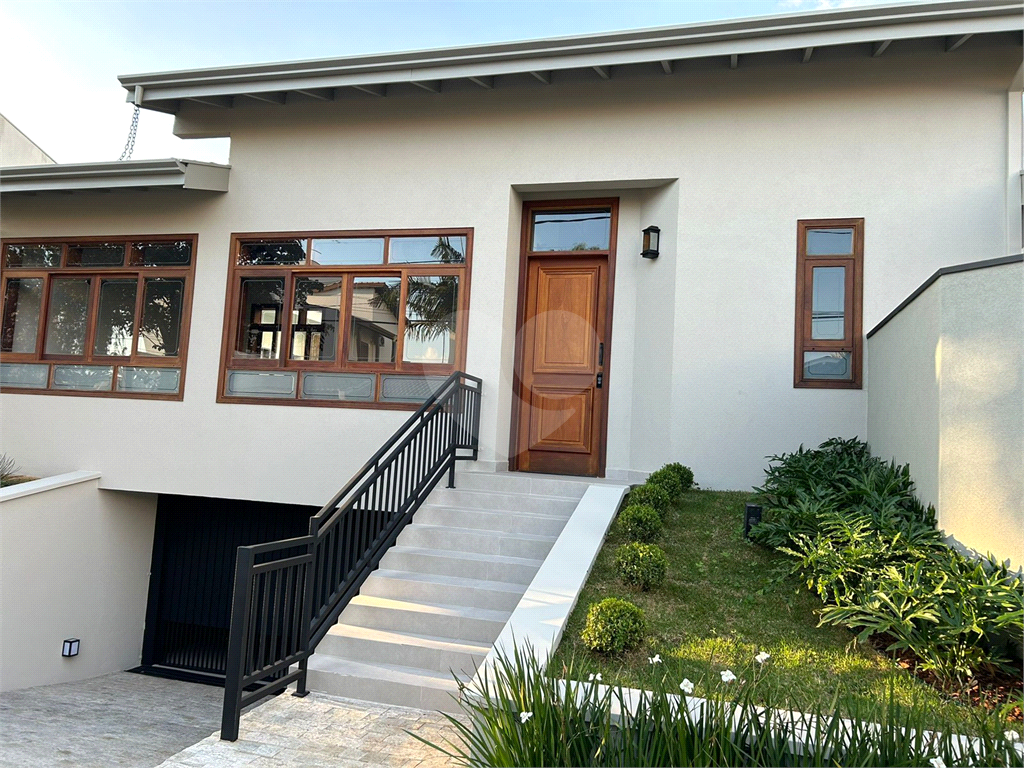Casa de Condomínio à venda com 4 quartos, 402m² - Foto 1