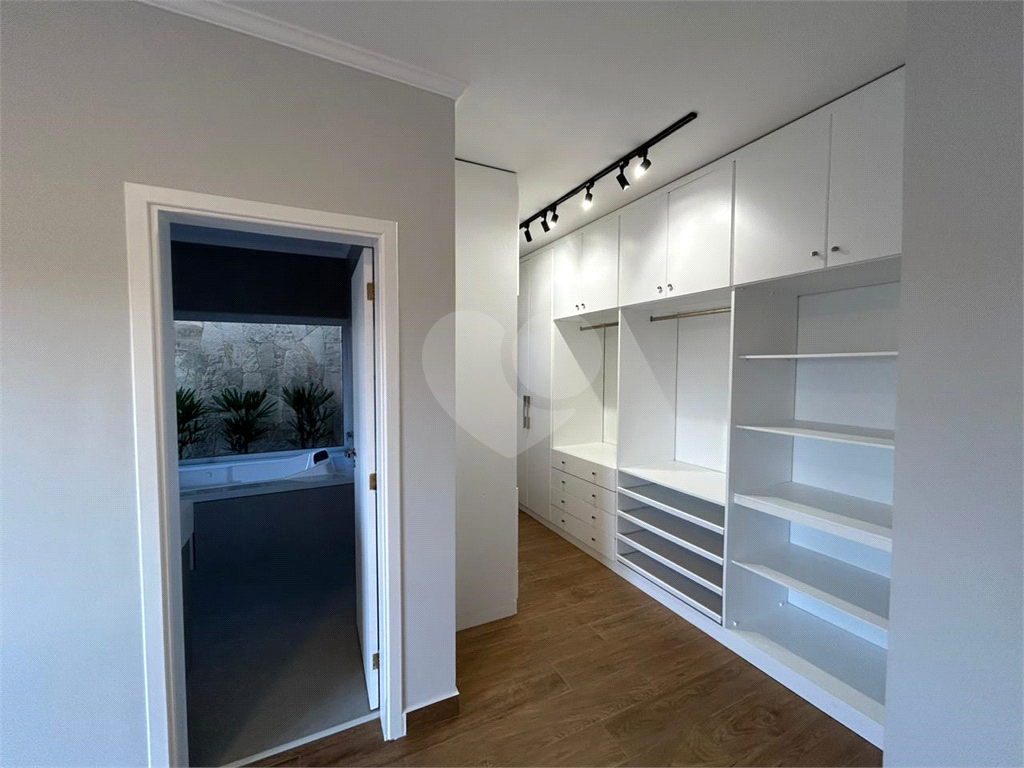 Casa de Condomínio à venda com 4 quartos, 402m² - Foto 7