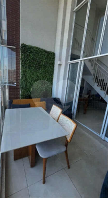 APARTAMENTO em SANTANA