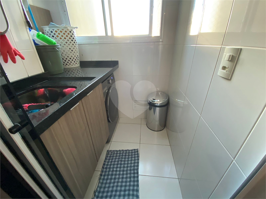 APARTAMENTO em JARDIM FLOR DA MONTANHA