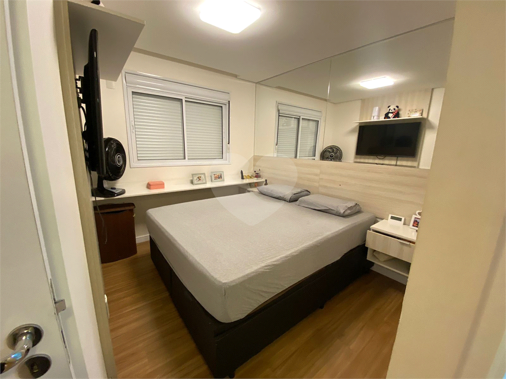 APARTAMENTO em JARDIM FLOR DA MONTANHA