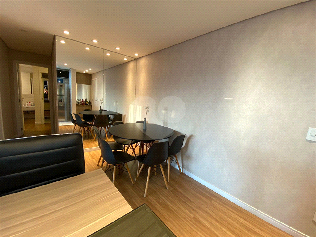APARTAMENTO em JARDIM FLOR DA MONTANHA