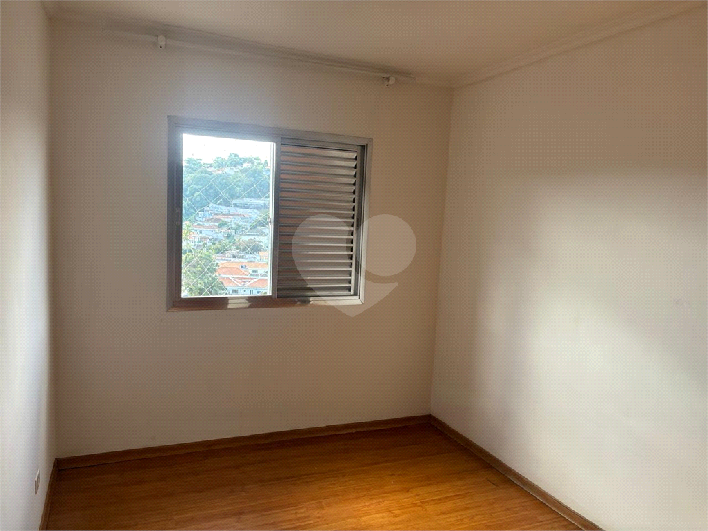 APARTAMENTO em TUCURUVI