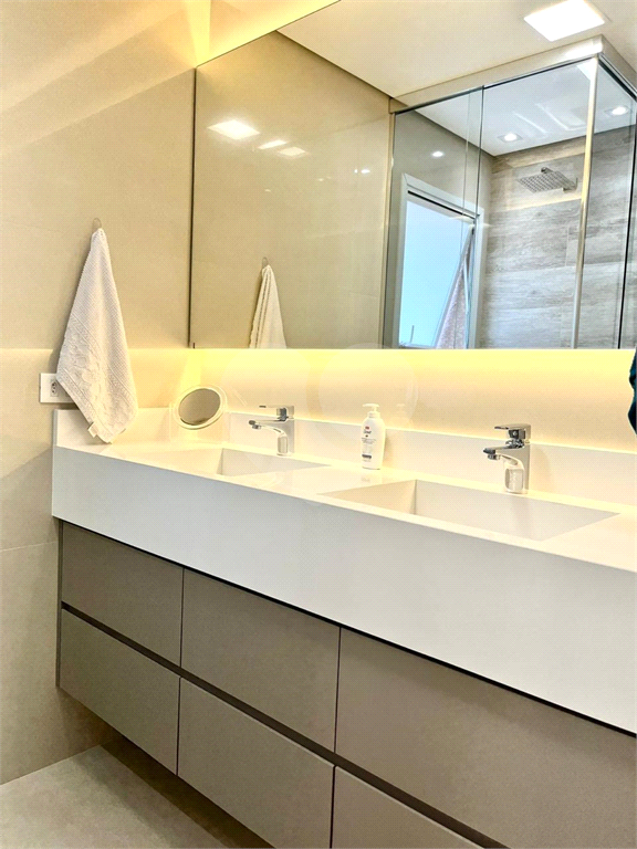 Apartamento para venda no Condomínio Parc Athenne Alphaville