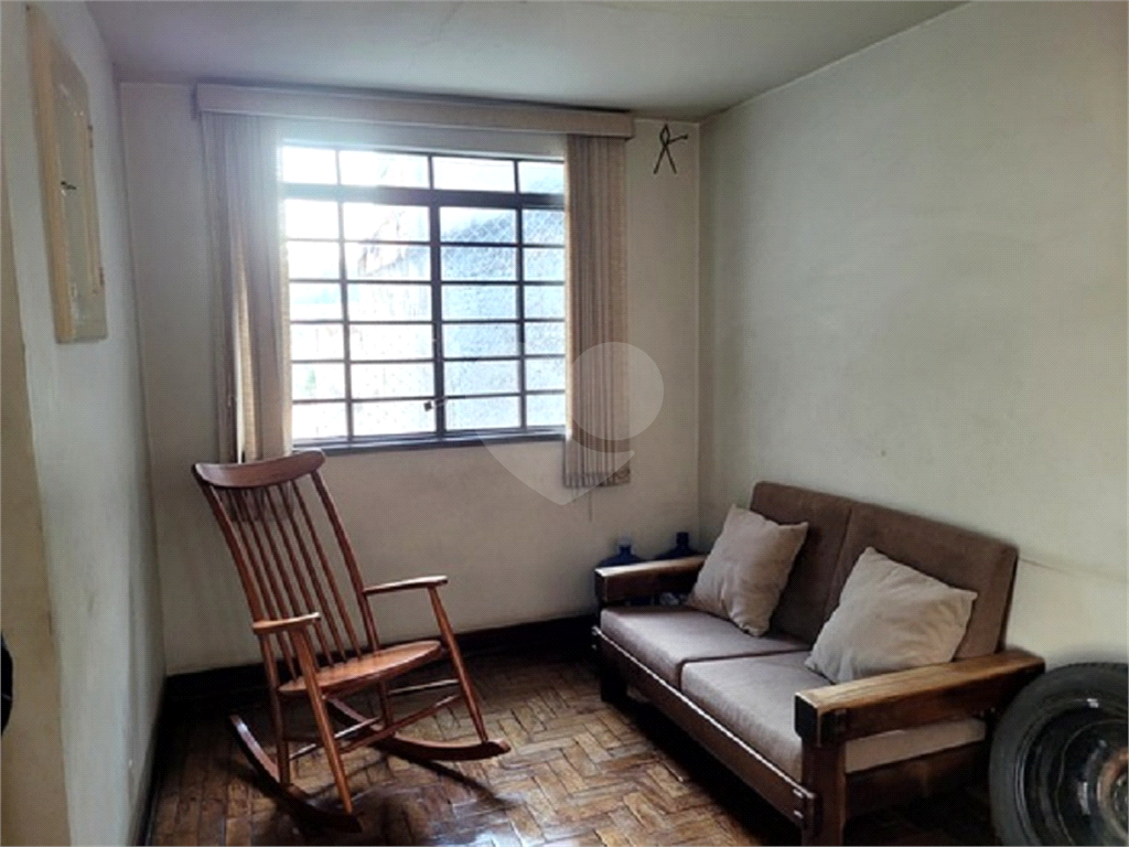 Ótima oportunidade –Casa - Terreno com 300m² em localização privilegiada! Vila Albertina